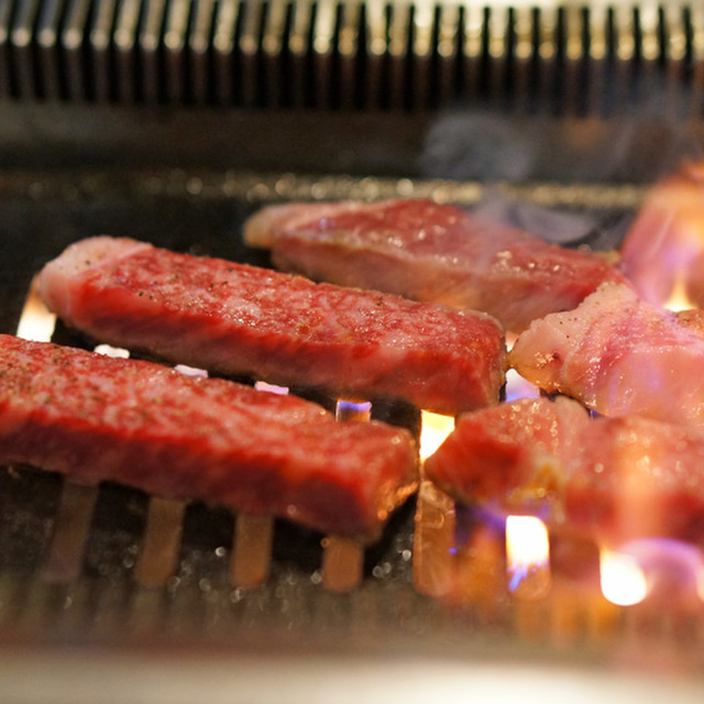 あそこ 金剛 焼肉 食べログ