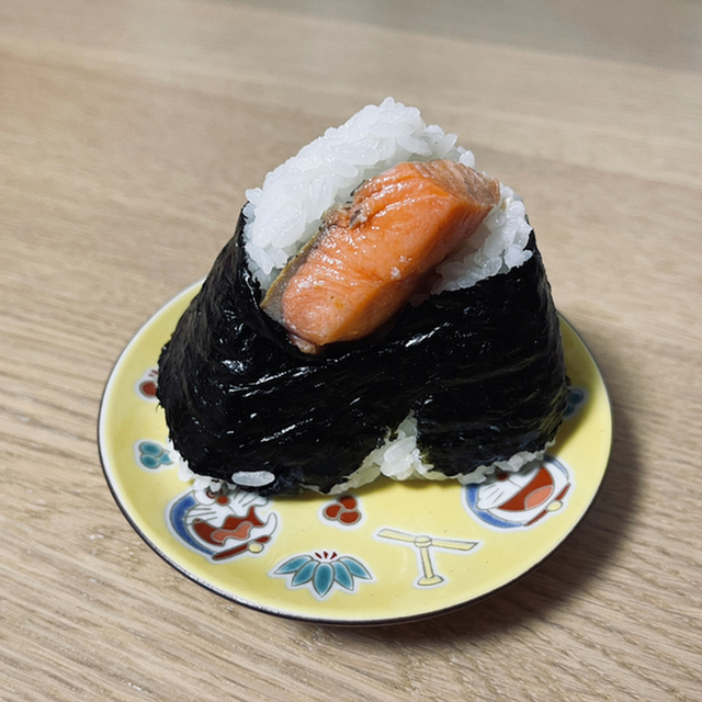しゃれむすび 日本橋三越本店 - 三越前（おにぎり）の写真（食べログが提供するog:image）