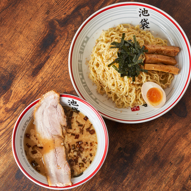 屯ちん 池袋本店（とんちん） - 池袋（ラーメン）の写真（食べログが提供するog:image）