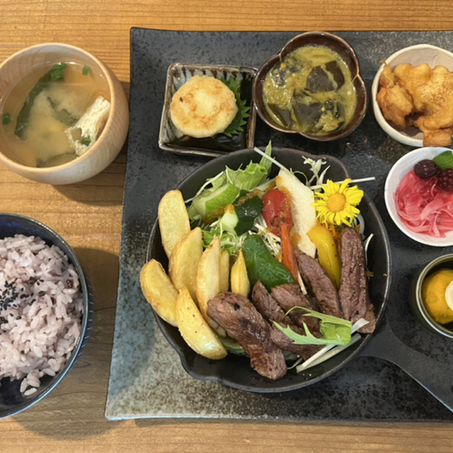 ジャヤ カフェ（JAYA CAFE） - 学文路（カフェ）の写真（食べログが提供するog:image）
