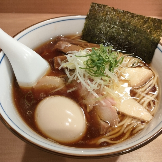 らぁ麺 くろ渦 - 新宿三丁目（ラーメン）の写真（食べログが提供するog:image）