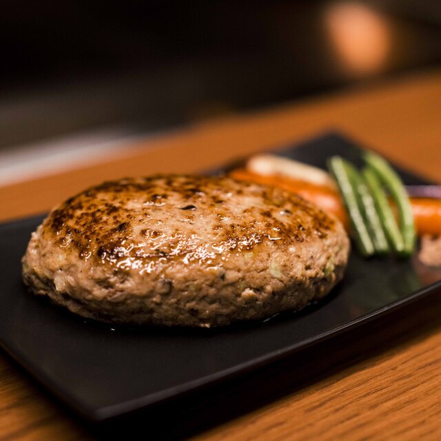Steak house Medium Rare TOKYO.（ステーキハウスミディアムレア トウキョウ） - 有楽町（鉄板焼き）の写真（食べログが提供するog:image）