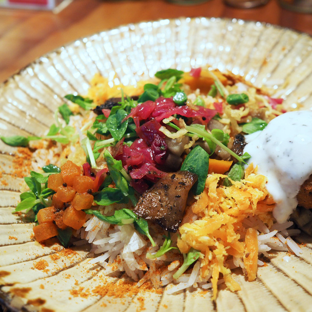 ホンカトリー - 御茶ノ水（カレー）の写真（食べログが提供するog:image）