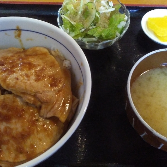 宮城飯店 - 粕川（焼肉）の写真（食べログが提供するog:image）