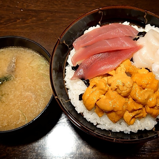 若狭家 秋葉原店 - 末広町（海鮮丼）の写真（食べログが提供するog:image）