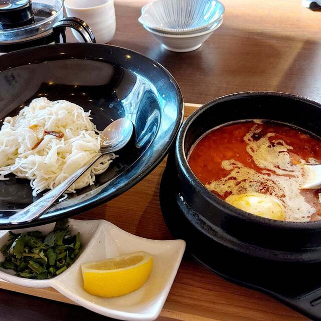 Zuu&Hein Myanmar Tea House 高田馬場店 （ズー&ヘイン ミャンマー ティー ハウス） 高田馬場/東南アジア料理