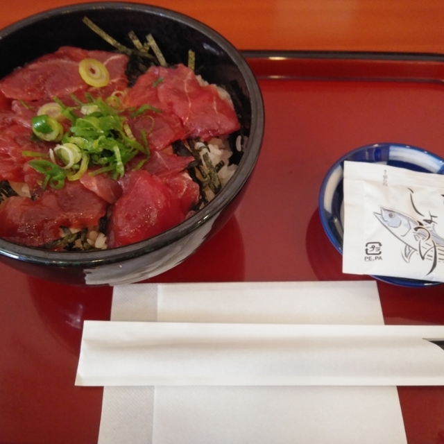 ザ・どん 多摩丘の上パティオ店（ザどん） - 小田急多摩センター（海鮮丼）の写真（食べログが提供するog:image）