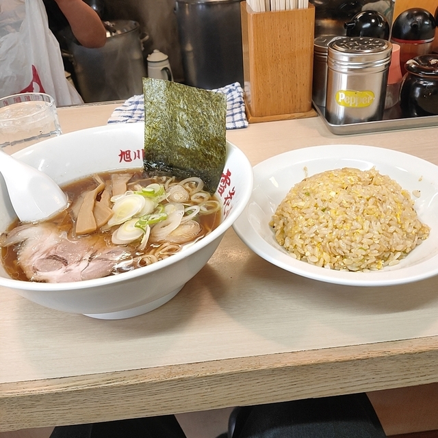 旭川ラーメン雪花亭 - 西新井（ラーメン）の写真（食べログが提供するog:image）