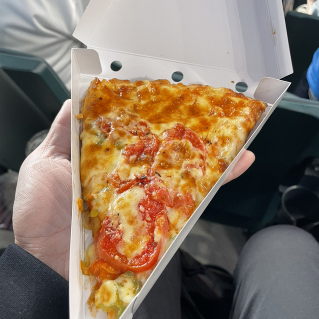 メニュー写真 PIZZALA EXPRESS エスコンフィールドHOKKAIDO店 （ピザーラエクスプレス） 北広島/ピザ 食べログ