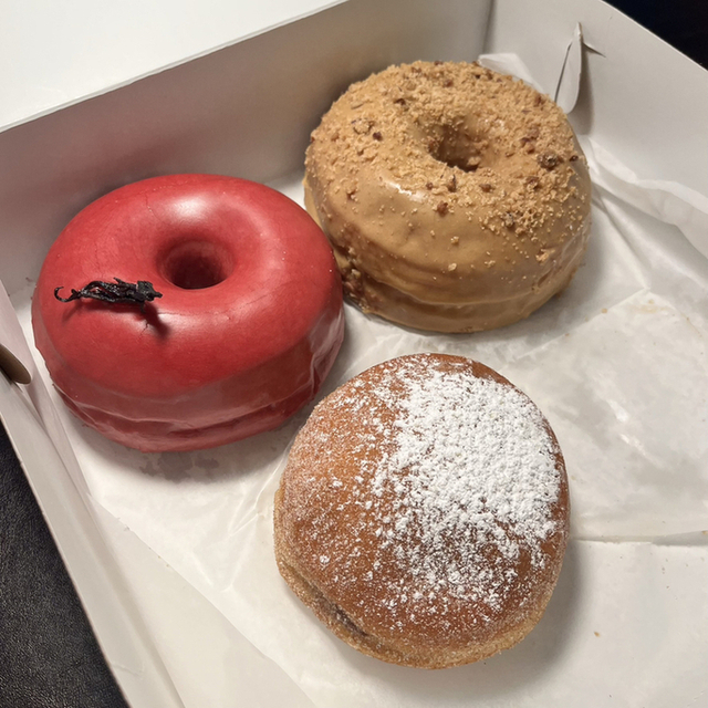 Dough Doughnuts Urbanspace Vanderbilt ミッドタウン・イースト/ドーナツ 食べログ