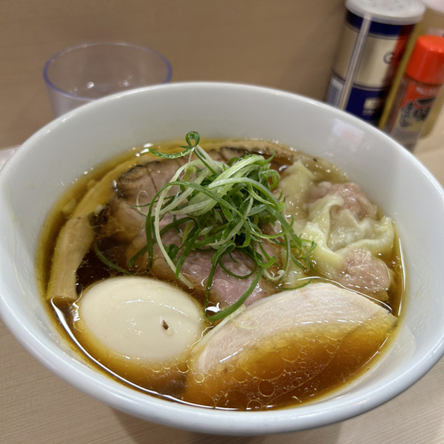 手揉み中華そば 中村 - 大宮（ラーメン）の写真（食べログが提供するog:image）