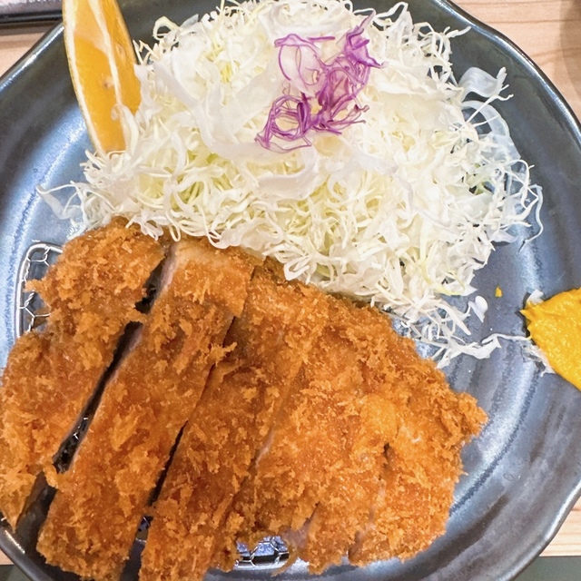 とんかつ檍のカレー屋 いっぺこっぺ 秋葉原店 - 末広町（カレー）の写真（食べログが提供するog:image）