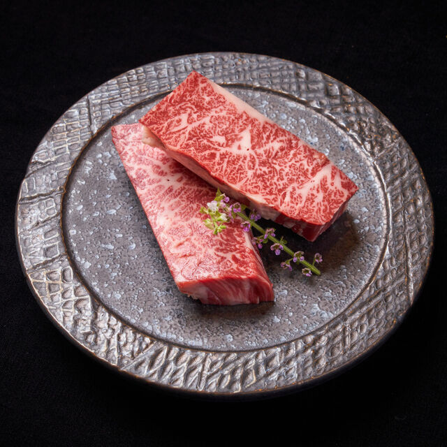 メニュー写真 : 和牛焼肉 やくにく 路地裏 - 西武新宿/焼肉 | 食べログ