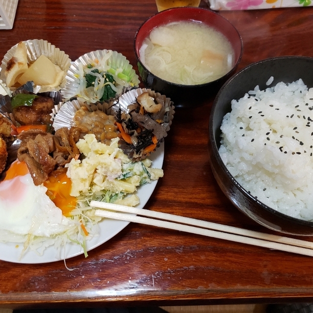 ありがた八食堂～イメージ画像１～