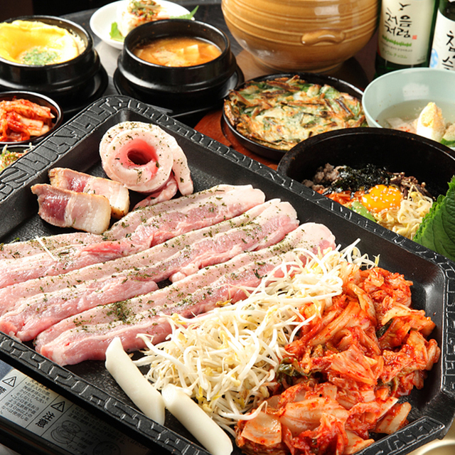 豚ピョラク トンピョラク 大阪難波 韓国料理 食べログ