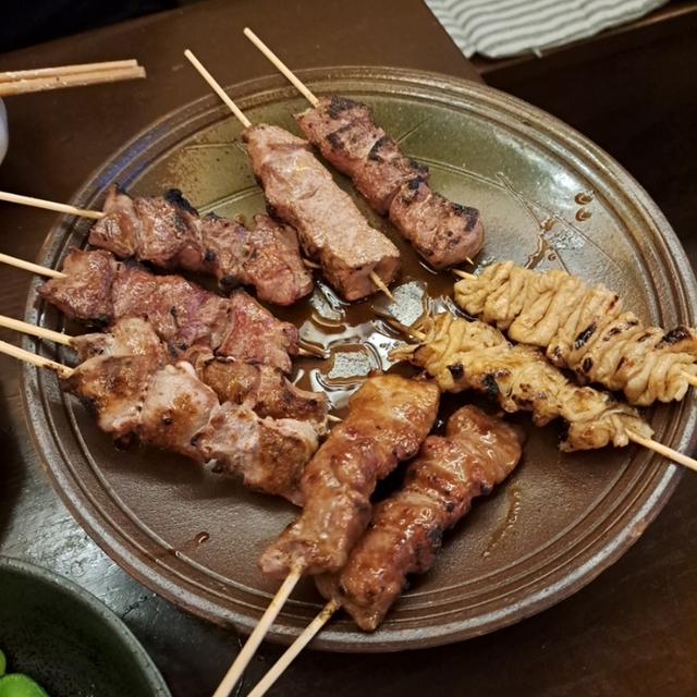 おそれ入谷のやっぱりやきとん - 入谷（居酒屋）の写真（食べログが提供するog:image）