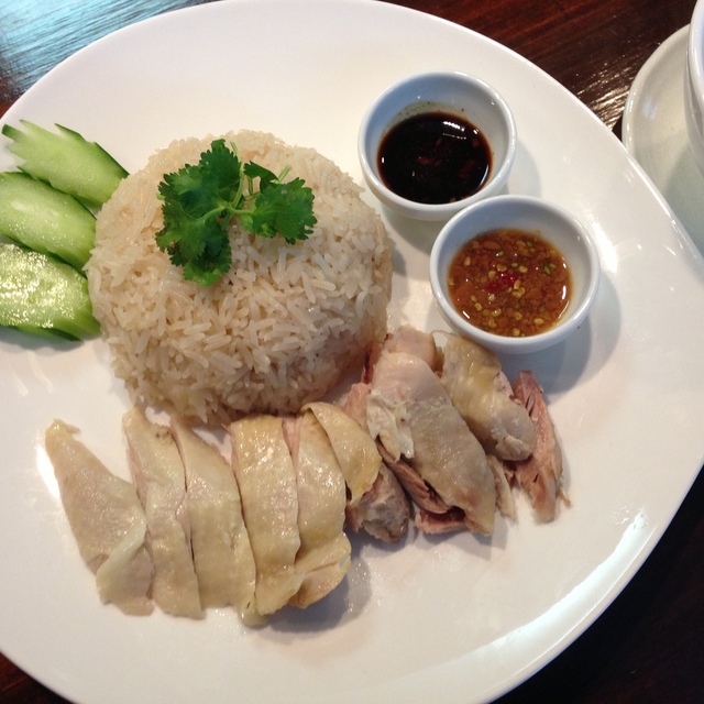 万国屋 - 赤坂(タイ料理)の写真(食べログが提供するog:image)