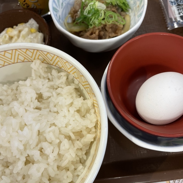 すき家 渋谷南平台店 - 神泉（牛丼）の写真（食べログが提供するog:image）