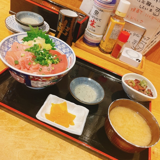 もつ焼横丁 ニシキ屋（【旧店名】マグロ酒場 ほんじょ屋） - 錦糸町（居酒屋）の写真（食べログが提供するog:image）