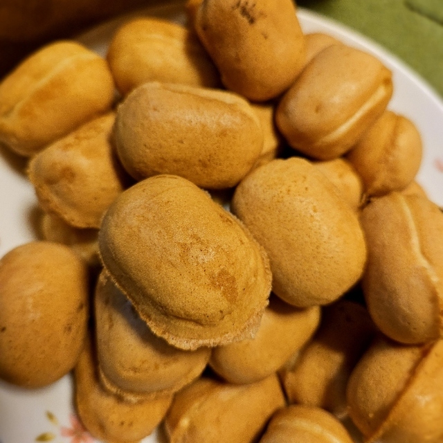 ベビーカステラ アールアンドエム（BABY CASTELLA R&M） - 篠崎（カステラ）の写真（食べログが提供するog:image）