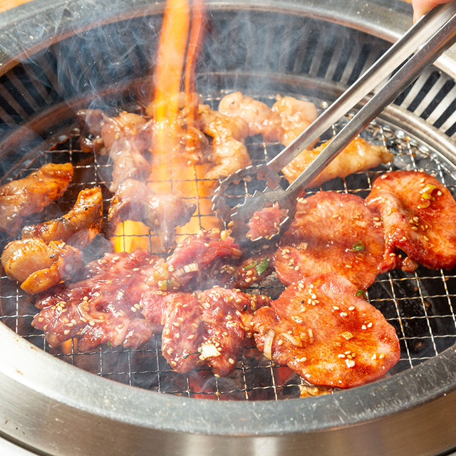 焼肉スマイル寿苑 （じゅえん）のご予約 - 西代/焼肉 | 食べログ 焼肉スマイル寿苑 (西代/焼肉)
