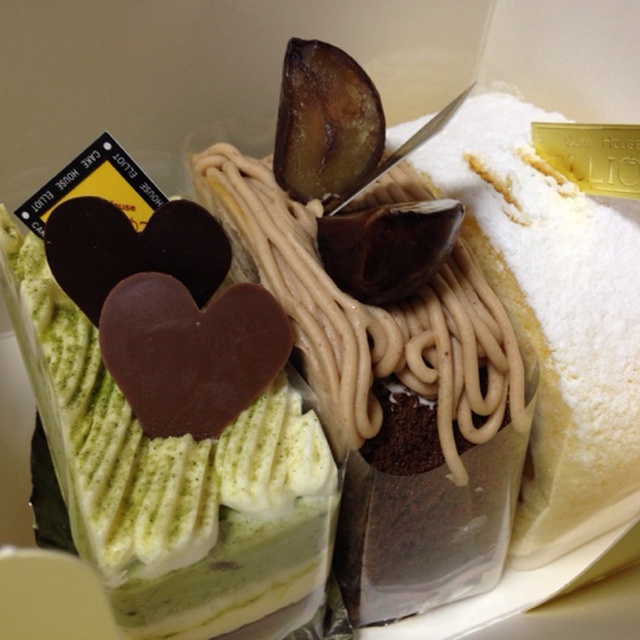 閉店 エリオット 星川 ケーキ 食べログ