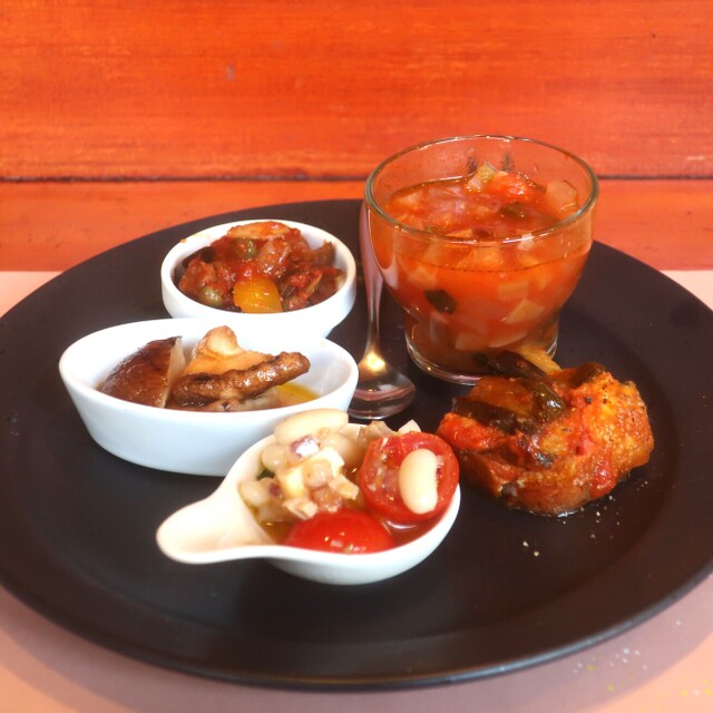 トラットリア ピッコロ ツィーオ （TRATTORIA PICCOLO ZIO） 本鵠沼/イタリアン/ネット予約可 食べログ