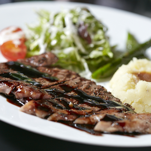 Soul To Soul ソウルトゥソウル 県庁前 ダイニングバー 食べログ