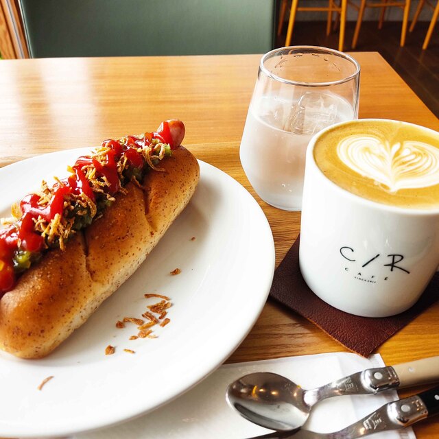 アールシーカフェ （C/R CAFE） - 向洋/カフェ | 食べログ