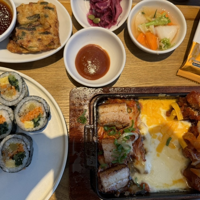 VEGEGO イオンモール浦和美園店 （ベジゴー） - 浦和美園/韓国料理 | 食べログ VEGEGO イオンモール浦和美園店 (浦和美園/韓国料理)