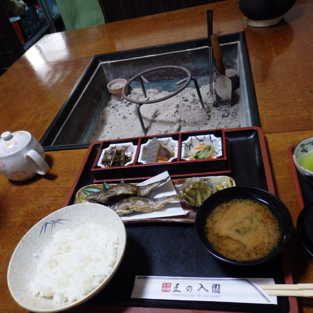 季節料理 王の入園（おうのいりえん）～イメージ画像１～