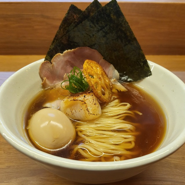 Ramen Dining BASARA - オンヌット駅周辺/ラーメン | 食べログ Ramen Dining BASARA (オンヌット駅周辺/ラーメン)