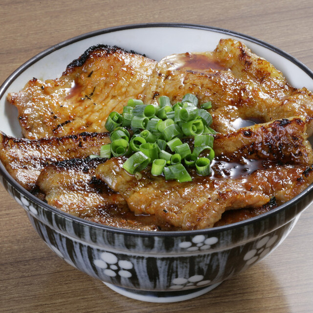 野さか - 西武秩父（豚丼）の写真（食べログが提供するog:image）