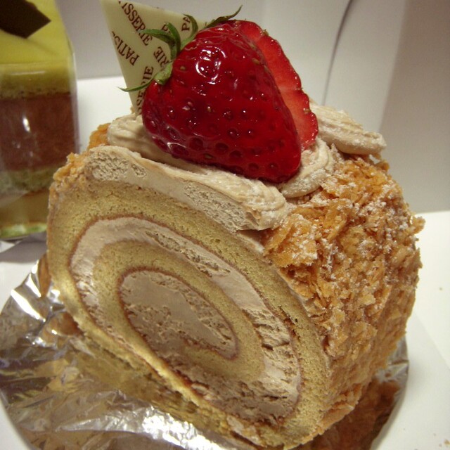 ブラン 八次 ケーキ 食べログ