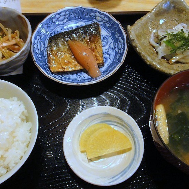 松弥食堂 マツヤショクドウ 日生中央 定食 食堂 食べログ