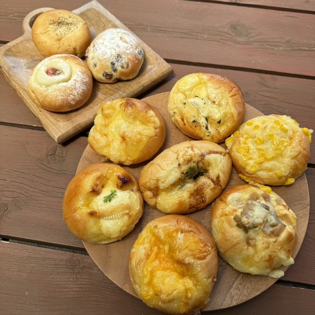 焼きたてパン 青い森~イメージ画像1~