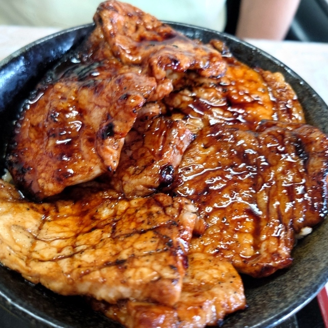 豚丼のかしわ～イメージ画像１～