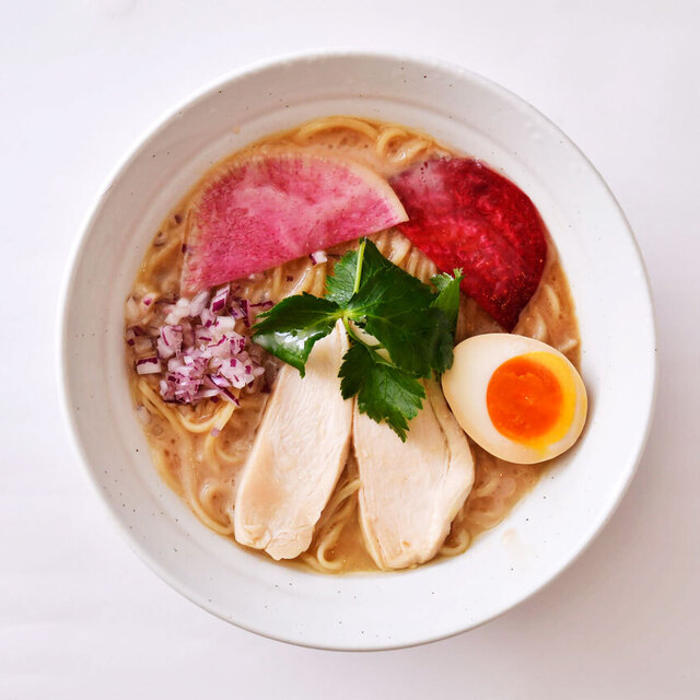 Road to FIRE | 鉄人化HD（2404）の株主優待で麺処直久に行きました