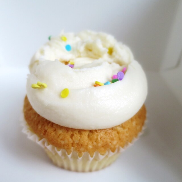 閉店 マグノリア ベーカリー 表参道 Magnolia Bakery 明治神宮前 ケーキ 食べログ