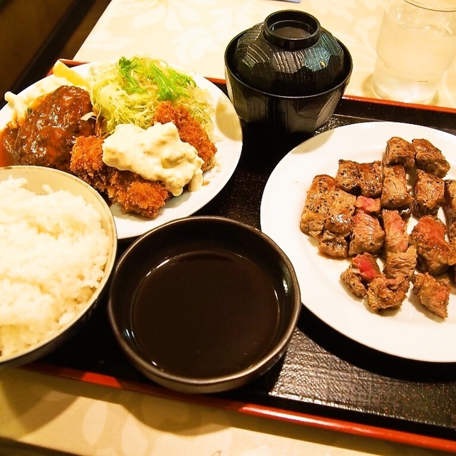 グリル ロン 阪急三番街店 (大阪梅田（阪急）/洋食)
