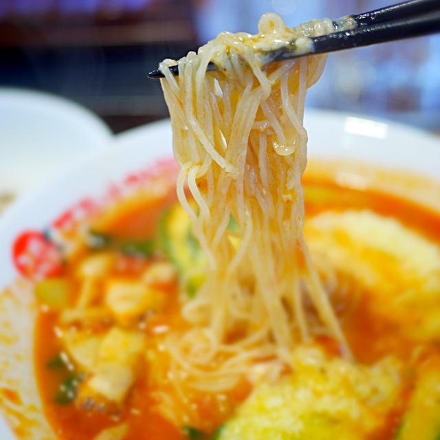 【閉店】太陽のトマト麺 茅場町支店 - 茅場町/ラーメン | 食べログ 太陽のトマト麺 茅場町支店 (茅場町/ラーメン)