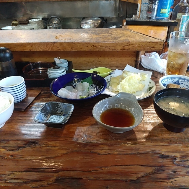 魚料理 いさり火(さかなりょうり いさりび)~イメージ画像1~