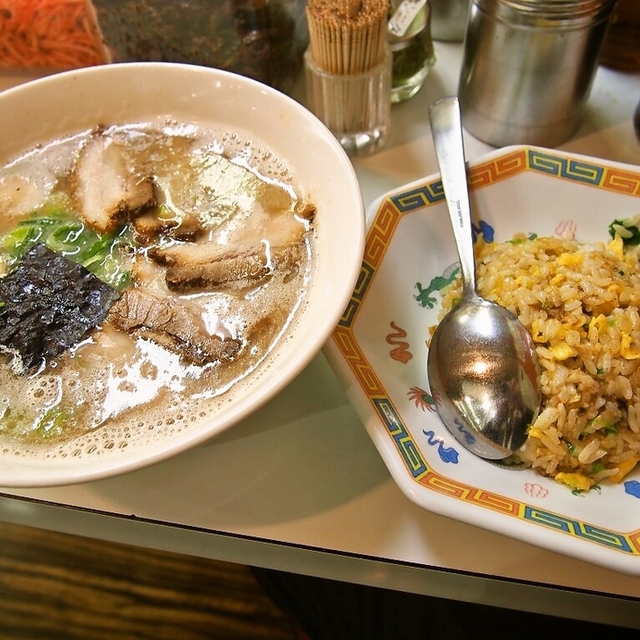 名代ラーメン亭 博多駅地下街店 なだいらーめんてい 博多 ラーメン 食べログ 名代ラーメン亭 博多駅地下街店 なだいらーめんてい 博多 ラーメン 食べログ