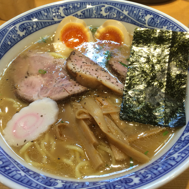 中華そば 青葉 川崎アゼリア店 (川崎/ラーメン)