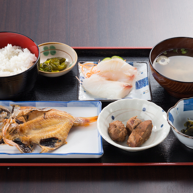 境港のさかな塾 旧店名 境港の漁師小屋 馬場崎町 魚介料理 海鮮料理 食べログ