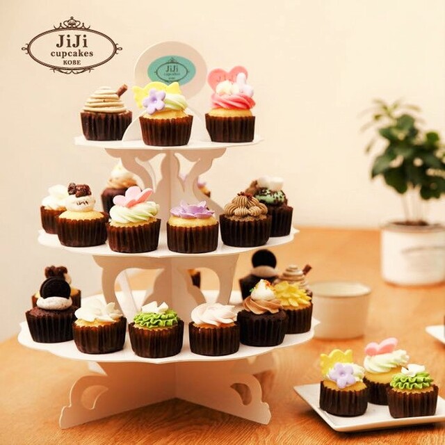 Jiji Cupcakes Kobe ジジ カップケークス 旧居留地 大丸前 ケーキ 食べログ