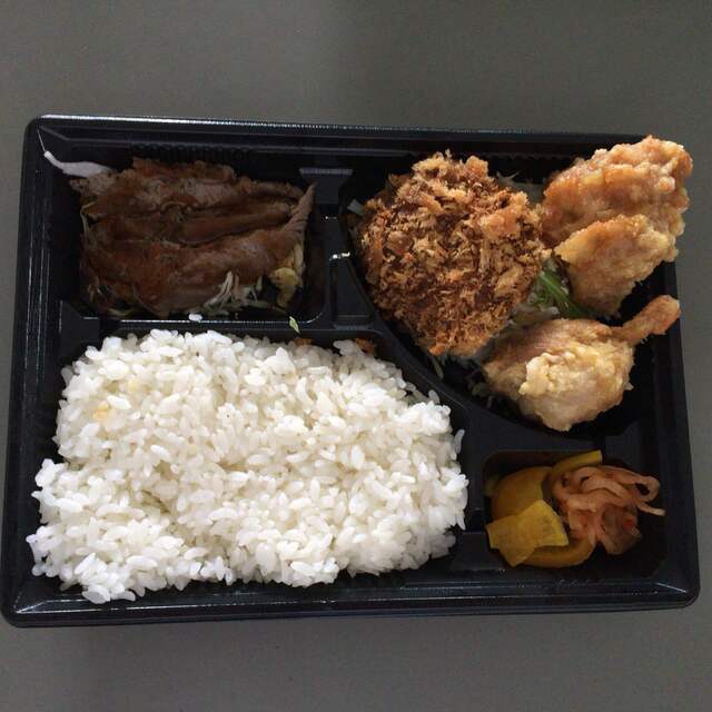メニュー写真 ミートハウス 昭和店 五稜郭 弁当 食べログ メニュー写真 ミートハウス 昭和店 五稜郭 弁当 食べログ