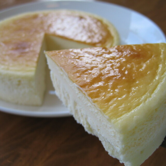 チーズケーキのチロル 山岸店 山岸 ケーキ 食べログ