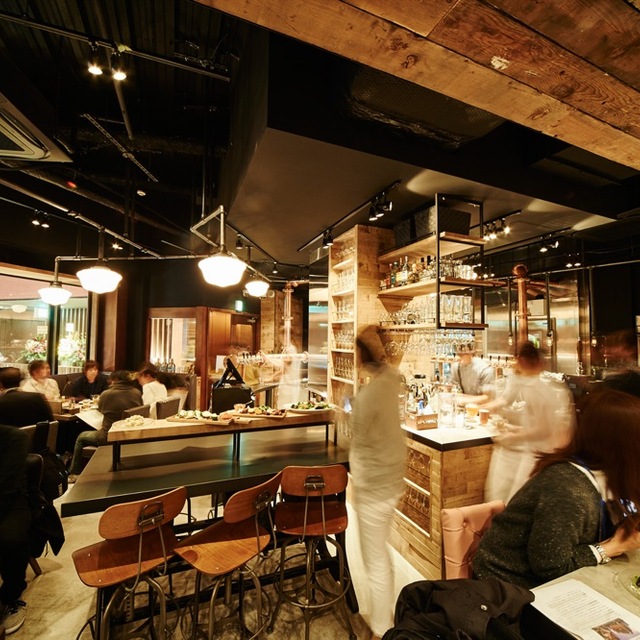 Craft Beer×MexItallian CRAFTSMAN 横浜/ビアバー/ネット予約可 食べログ