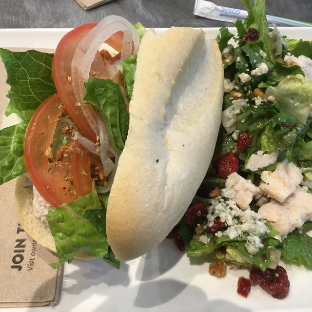 Capriotti's Sandwich Shop Chicago N. Wabash Ave ループ/グラント・パーク/ミレニアム